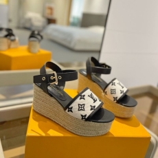 Louis Vuitton Sandals